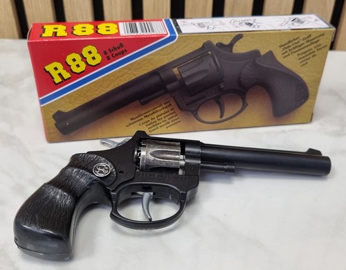 Schrödel r88 revolver - j.g.,